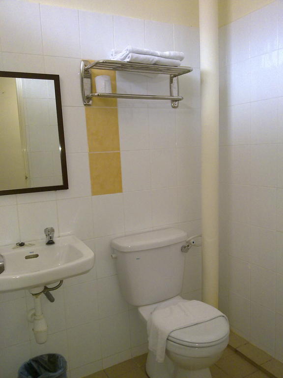 World Youth Hotel Ayer Keroh Rom bilde