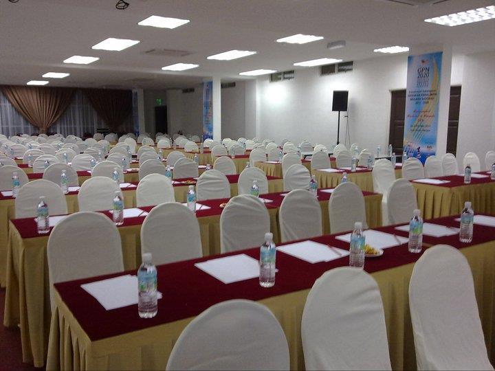 World Youth Hotel Ayer Keroh Eksteriør bilde
